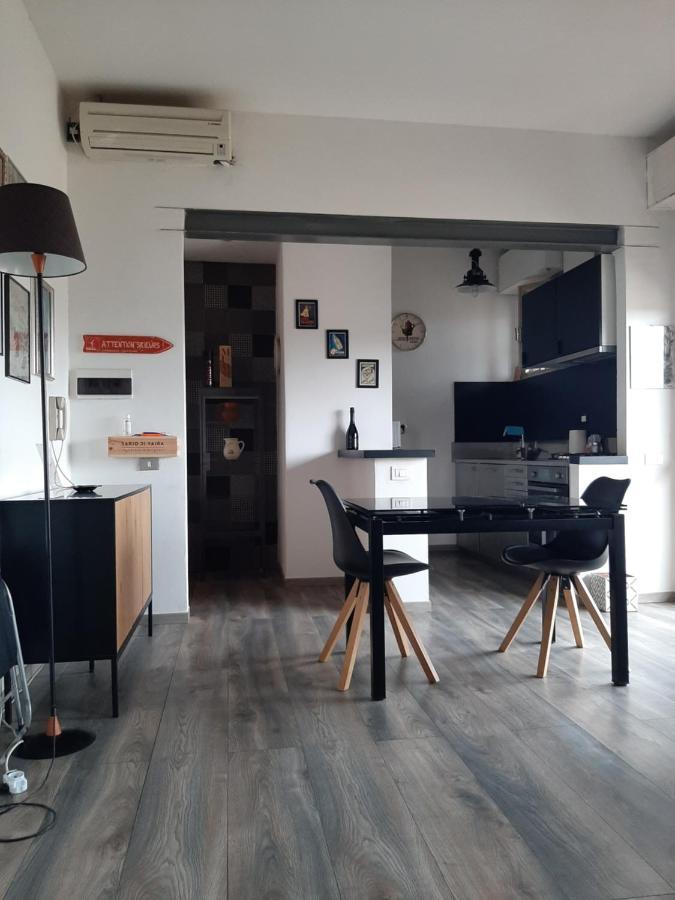 Alpe Mare Apartment Marina Di Carrara Ngoại thất bức ảnh