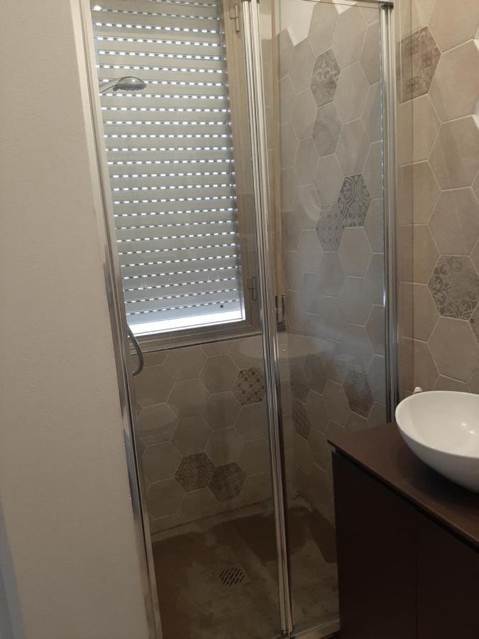 Alpe Mare Apartment Marina Di Carrara Ngoại thất bức ảnh